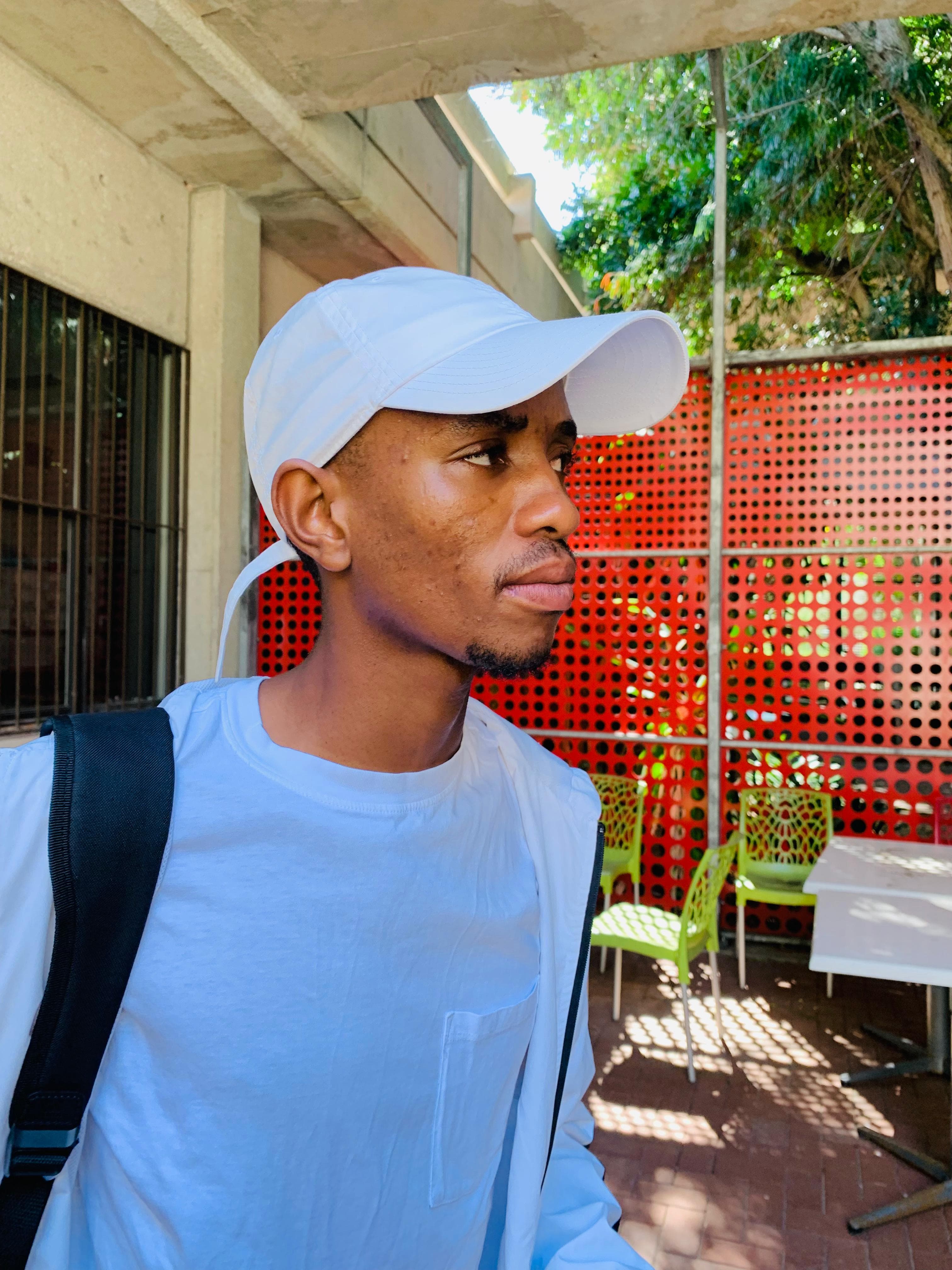 Kwanele Lolwana